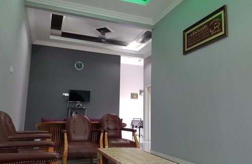 Kampung Bukit Tok Beng House | JF Wadi Sofea Homestay