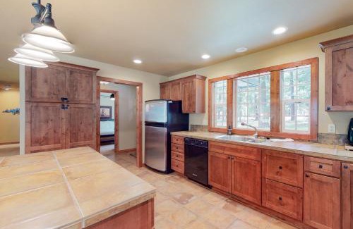 Joseph House | JG Farm Lake Retreat