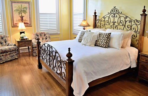 High Point House | JH Adams Inn, Trademark Collection by Wyndham