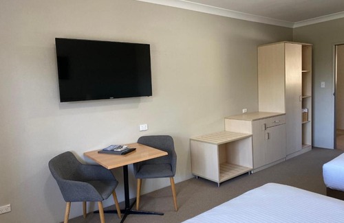 Jindabyne Hotel | Jindy Inn