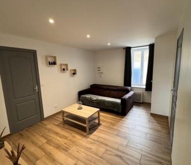 Rieux-Minervois House | Jiovanni