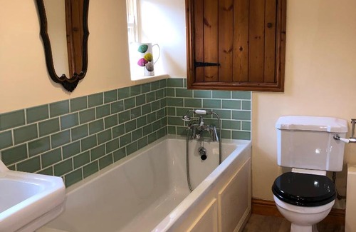 Appleby-in-Westmorland House | Jitty Cottage - Open Plan with Gallery Bedroom