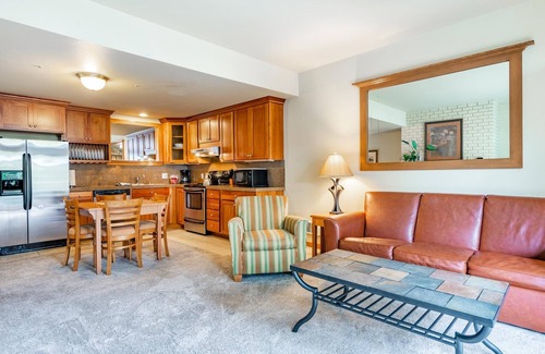Birch Bay Condo | JL 305: Peaceful yet centrally located 2 bedroom, in the heart of Birch Bay.