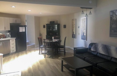 Birch Bay Condo | JL 609: 1 Bedroom Condo, walking distance to restaurants!
