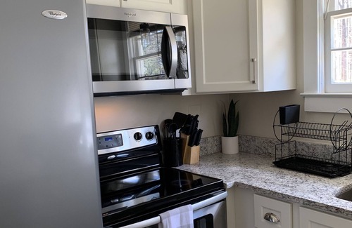 Chapel Hill House | Jo Mac Cottage- Quiet Home near UNC Chapel Hill