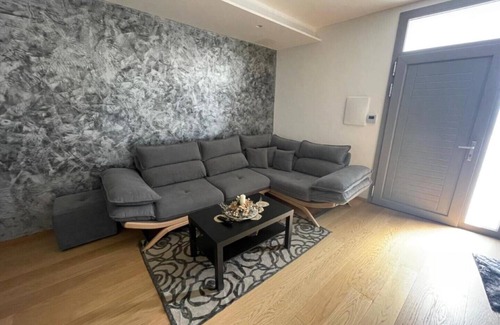 Empoli Apartment | Jo's House