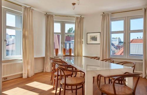 Mitte Apartment | Joachim 8 Maisonette Apartment by Suite030