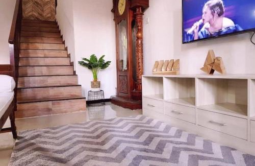 Dinoyo Villa | JOBO Guest House 4BR