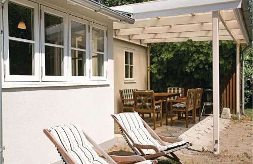 Ronne House | Joe