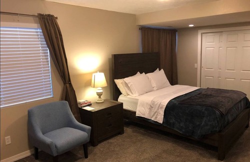 Draper Apartment | Joe's secluded retreat - Entire Basement with private entry close to Ski resorts