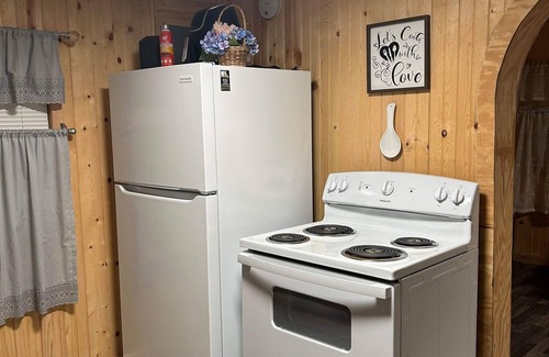 Panacea Cabin | Johnny’s Fishing Cabinn