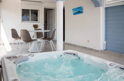 Sainte-Anne House | join a pleasant, peaceful, an available owner,