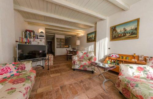 Portofino Apartment | JOIVY Apt on the Coast of Portofino with Lovely View