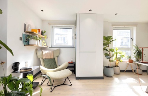 Newhaven Apartment | JOIVY Fabulous 2Br Apartment W/Terrace & Bay View