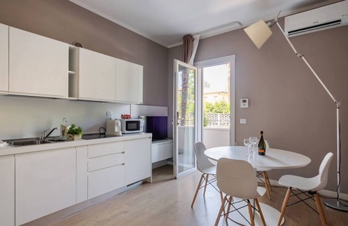 Historic Centre Apartment | JOIVY Padova Porta San Giovanni