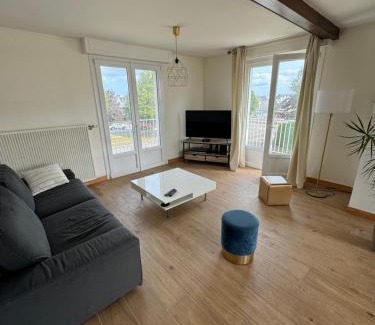 St.-Martin-des-Champs Apartment | Joli Appartement