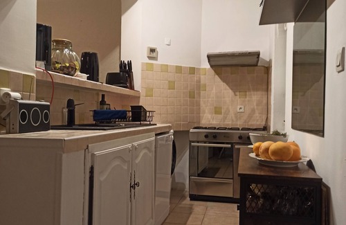 Prunete Apartment | Joli Appartement à 7 min à Pied de la Plage