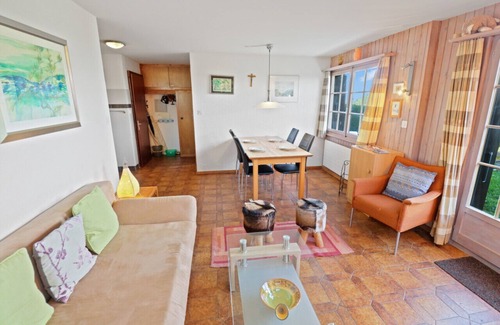 Saint-Pierre-de-Clages Apartment | Joli Appartement Proche du Centre