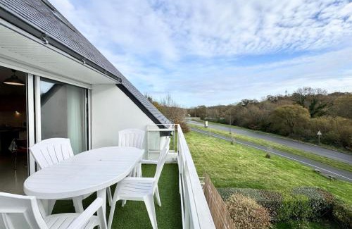 Guidel Apartment | Joli duplex plein bourg - 4km des plages