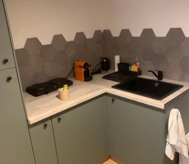 Lambesc Apartment | Joli studio centre village