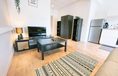 Saint-Martin-d'Heres Apartment | Joli Studio équipé et neuf ! Tout confort