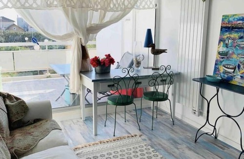 Carnon-Plage Apartment | Joli studio mer esprit bohème chic Cerfa 14004*03
