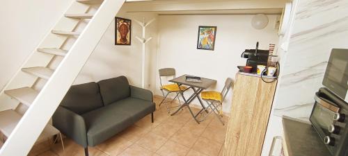 Saint-Sylvestre Apartment | joli studio proche tram et au calme