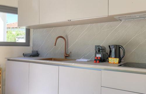 Ecully Apartment | Joli T2 bien équipé et lumineux, Écully