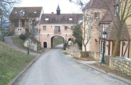 Belleme Apartment | Joli T3 au pied du Golf - The 19th Hole
