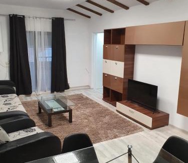 Braila Apartment | Jolie Art