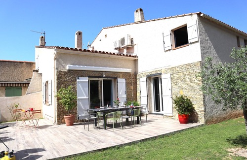 Saint-Cyr-sur-Mer House | Jolie Maison au Soleil