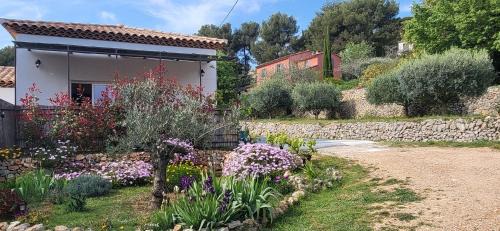 Ollioules House | Jolie maison neuve entre mer et colline en Provence