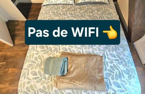 Montlucon Apartment | Jolie studio en cetre ville de Montluçon 20 min à pieds de la gare