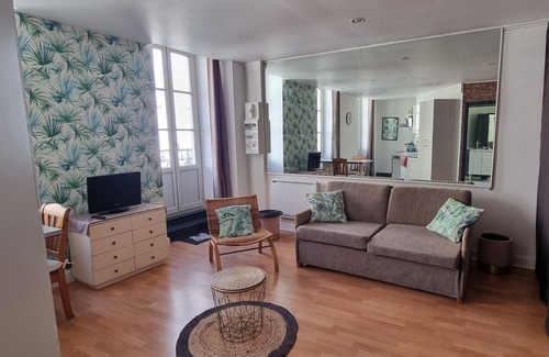 Villeneuve-sur-Lot Apartment | Jolie studio plein cœur de centre ville avec balcon