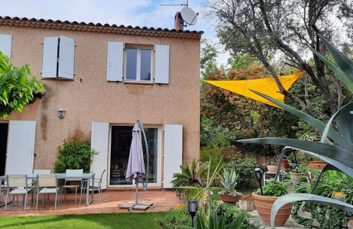 Ceyreste House | Jolie Villa Avec Piscine au Calme Proche mer
