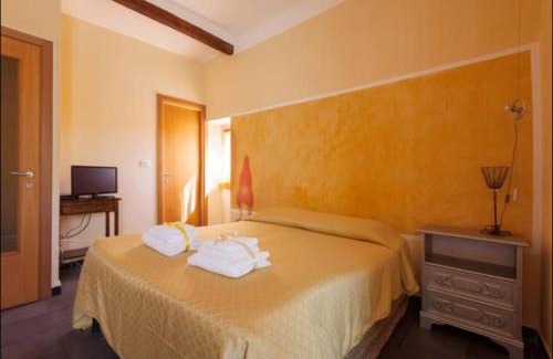 Cadimare House | Jolly Roger Affittacamere