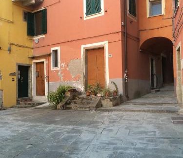 Cadimare House | Jolly Roger Affittacamere