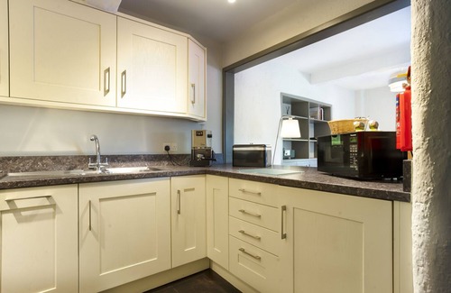Elterwater Apartment | Jontys Cottage - Two Bedroom Apartment, Sleeps 4