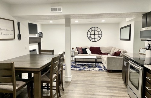 West Jordan Apartment | Jordan Landing Gem: 3 BR Apt, Pet Friendly