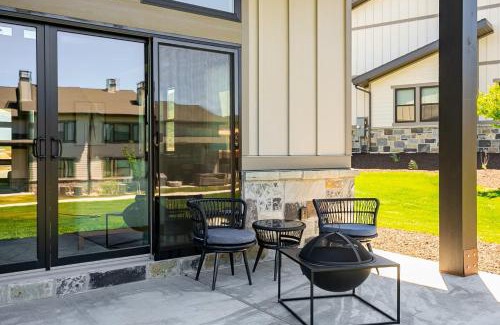 Park City House | Jordanelle by AvantStay Next to the Reservoir