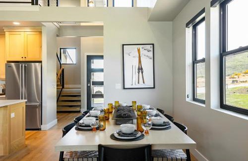 Park City House | Jordanelle by AvantStay Next to the Reservoir