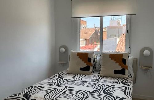 Sant Adria de Besos Apartment | Jordi home 15 minutes to center by train