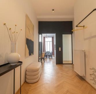 Mariahilf Apartment | josef's home I Deluxe Apartment in Ideal Location