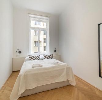 Mariahilf Apartment | josef's home I Deluxe Apartment in Ideal Location