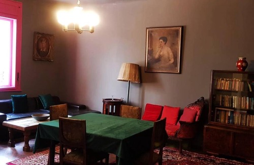 Cluj-Napoca Villa | Josephine Central Villa & Garden