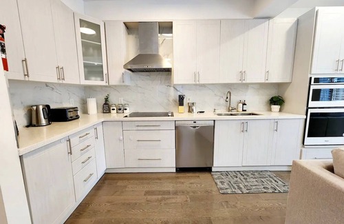 Oakville House | Joshua Creek - 5-Drive-In - Sheridan College - 5BD