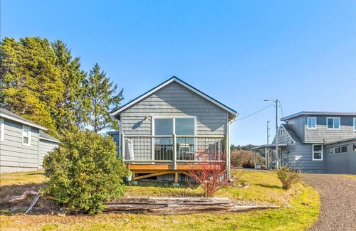 Grayland House | Josie Dyas Cottage