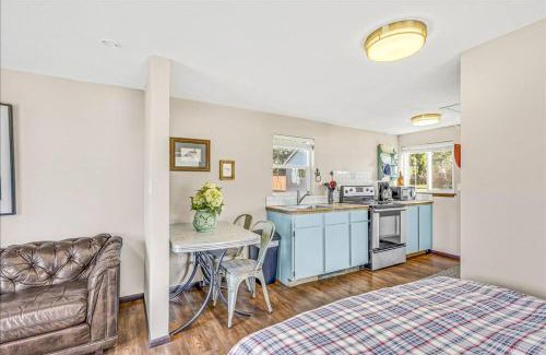 Grayland House | Josie Dyas Cottage
