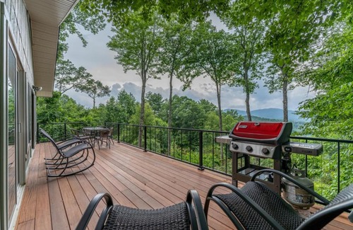 Pisgah Forest House | Journey House