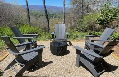 Pisgah Forest House | Journey House